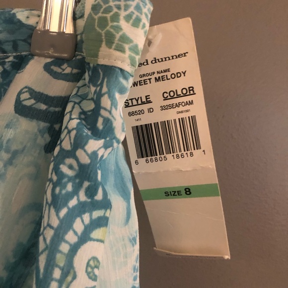 Size 8 NWT blue, green, white flowy trumpet skirt - Picture 3 of 3